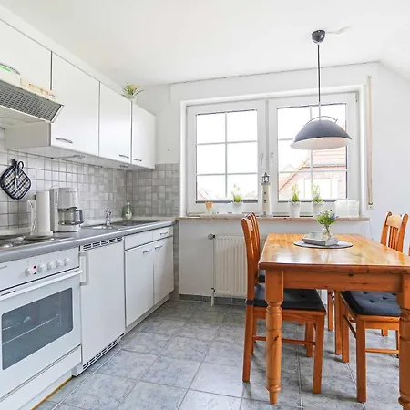 Riedgrashaus Riedgras 4 Norden