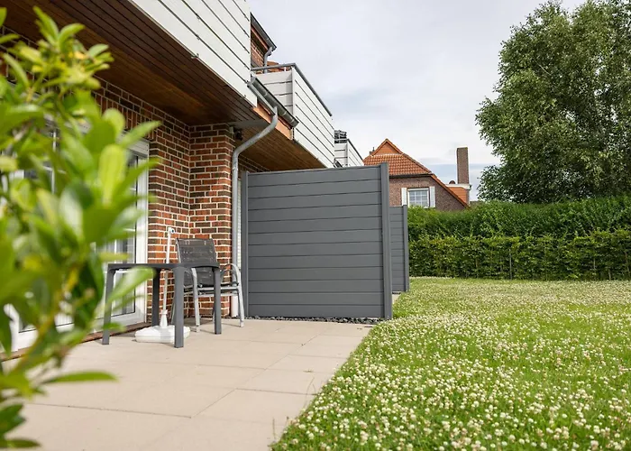 Riedgrashaus Riedgras 4 *